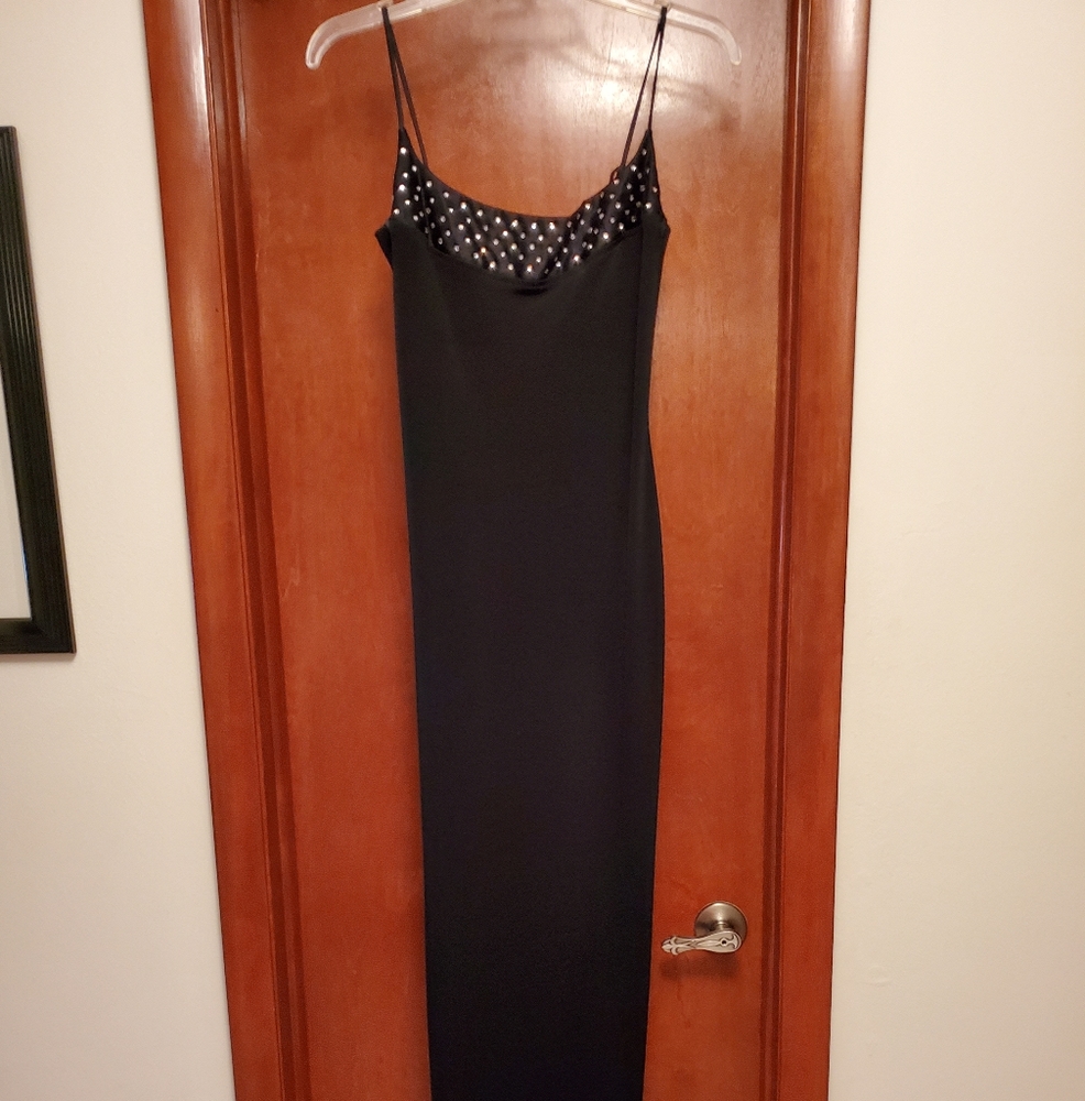 Nicole Bakti black long gown